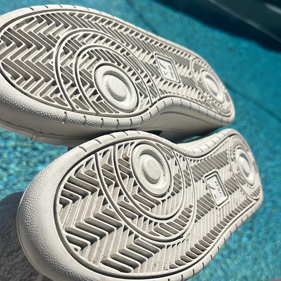 VEJA URCA CWL Sneakers - Picture 13 of 16